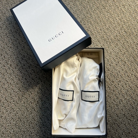 Gucci Jacquard Leopard Print Horsebit Jordaan Loafers | Gold - Picture 3 of 8